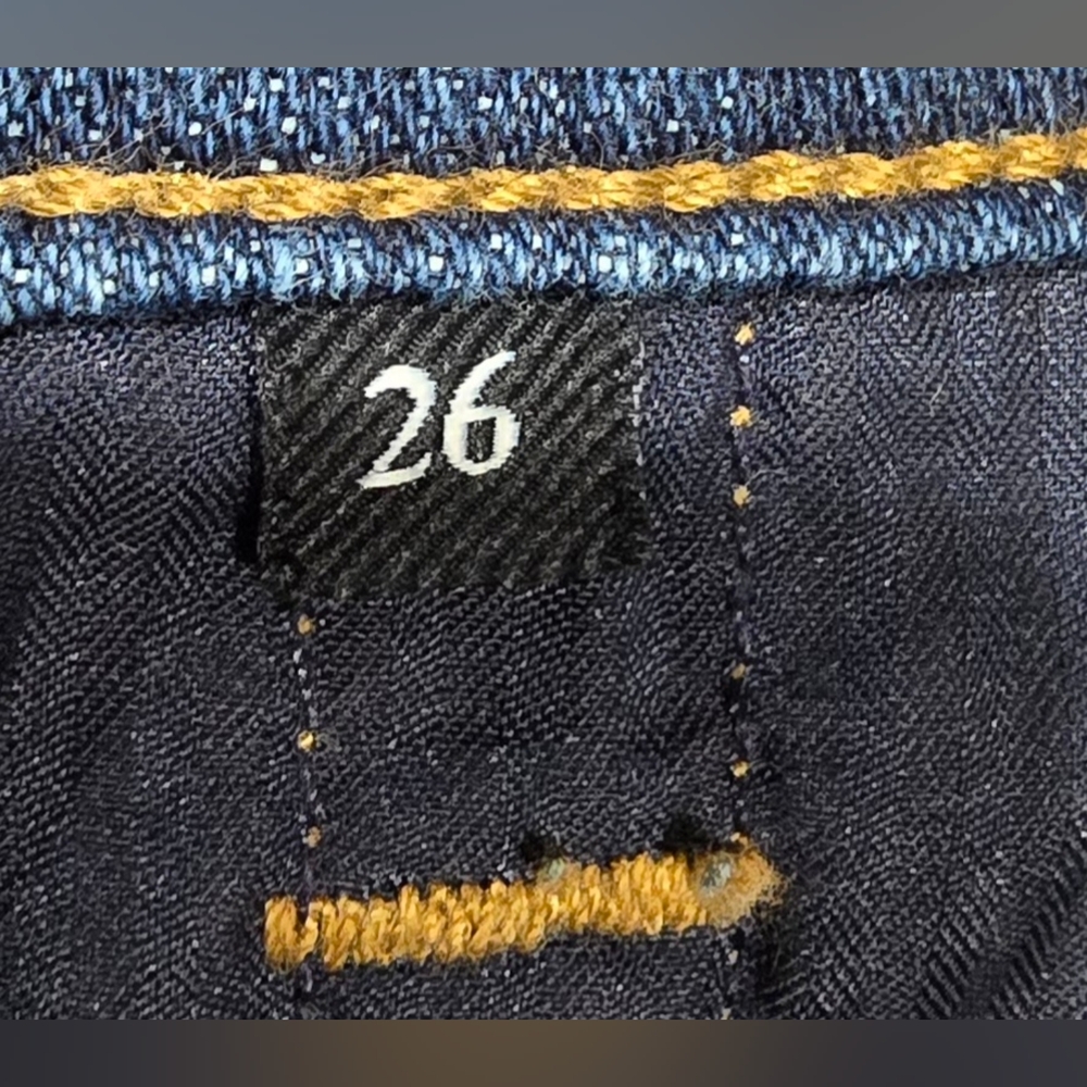 7 For All Mankind Relaxed Mid Roll Shorts Size 26 - Picture 9 of 9